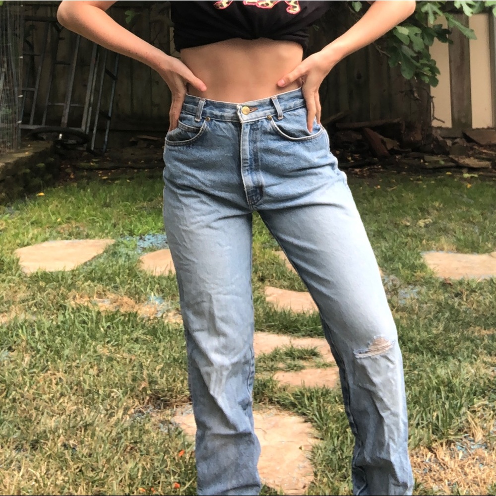 chic 70s boyfriend jeans!